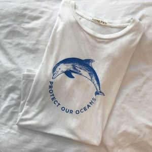 🆕 UO Graphic T-shirt